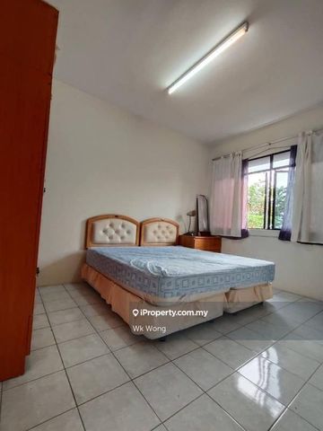 Vistaria Condominium, Desa Ria, Sungai Ara - Photo 5