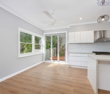 Three bedroom home with single garage, where the back yard lawn is ... - Photo 4