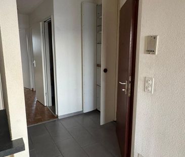 Bel appartement de 3.5 pièces avec cheminée et grand balcon avec vue - Photo 5