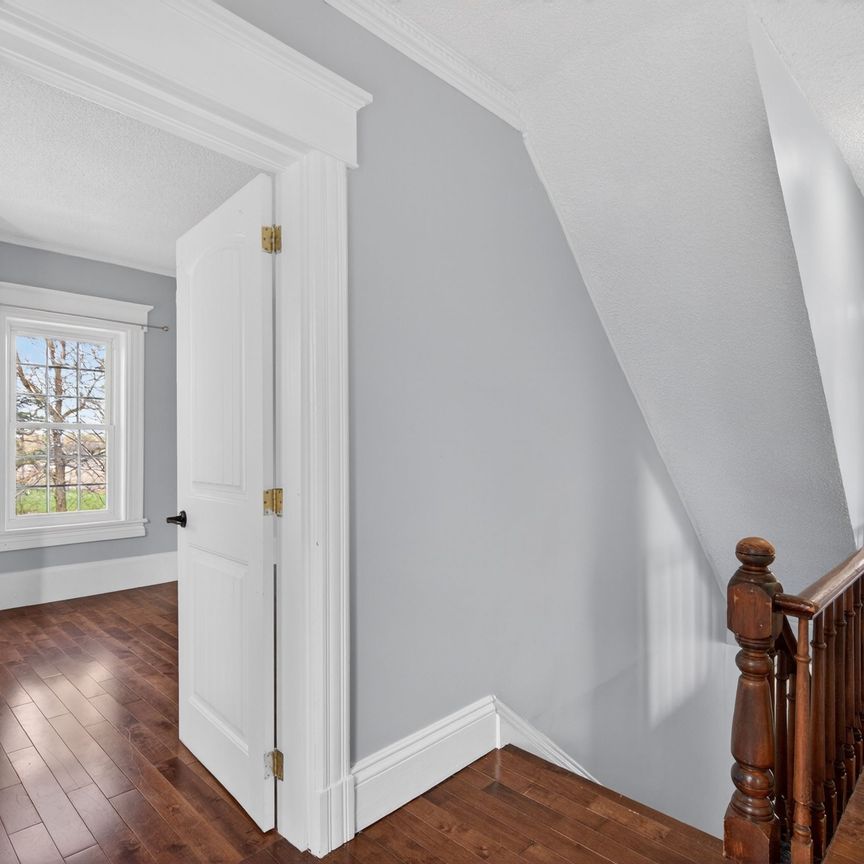 For Lease - 8731 Wellington Road Unit# 124, Erin, Ontario - Photo 1