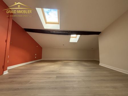 CHARLIEU CENTRE T2 RENOVE - Photo 2