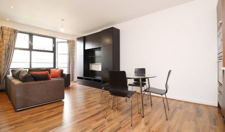 Carmine Wharf, Copenhagen Place, London E14 - Photo 4