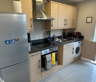 Studio Flat, Fletcher Court, NW9 - Photo 5