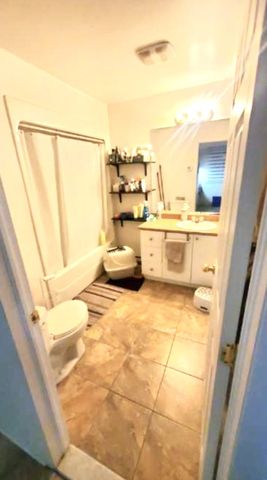 Maison à étages à Sainte-Thérèse - Photo 3