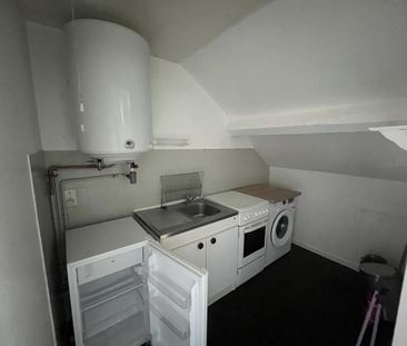 Location Appartement 1 pièce Meublé 22m² CHAMBERY 73000 - Photo 2