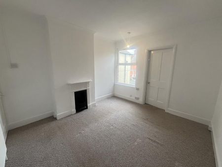2 bedroom house to rent - Photo 2