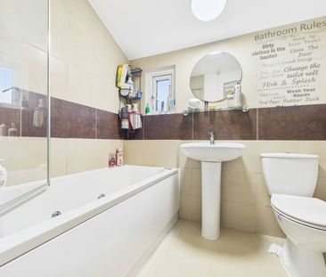 1 bedroom in Wescott Road, Wokingham - Photo 4