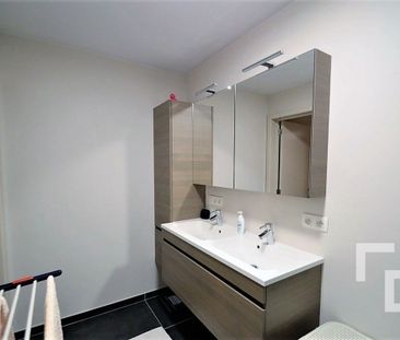 Modern appartement met groot terras en autostaanplaats - Photo 1