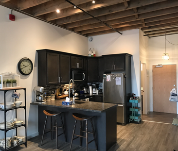 38 Canterbury Suite 201 - Photo 2 | Rentumo