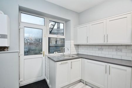 2 bedroom apartment to rent - Photo 5