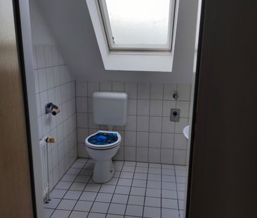 WBS erdorderlich! ***TOP*** helle, teilrenovierte 4 Zimmer Wohnung sucht neuen Mieter! - Photo 1