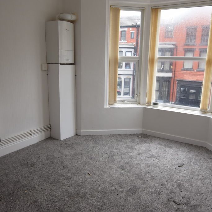 To Let 1 Bed Apartment - Photo 1