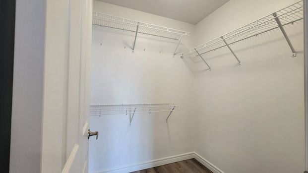 For Lease - 1030 Coronation Drive Unit# 310, London North, Ontario - Photo 1