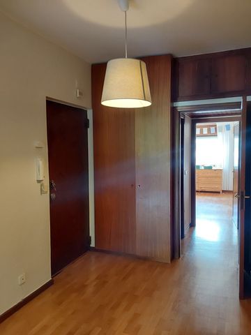 Simpático Apartamento T2 para Arrendamento junto à Foz do Douro - Photo 3