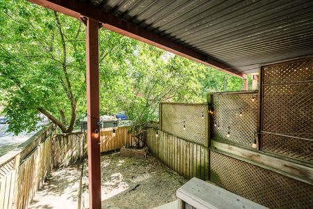 For Lease - 229 Kingston Road Unit# Main & Lower, Toronto, Ontario - Photo 3