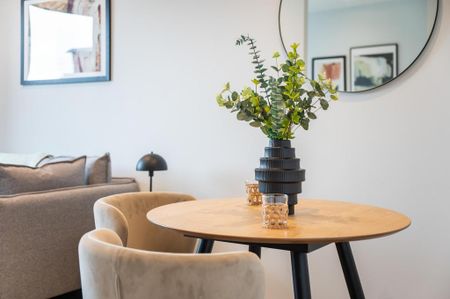 3 bedroom flat to rent - Photo 4