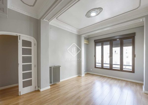 4 Bedroom apartment for rent in Gran Vía, Valencia