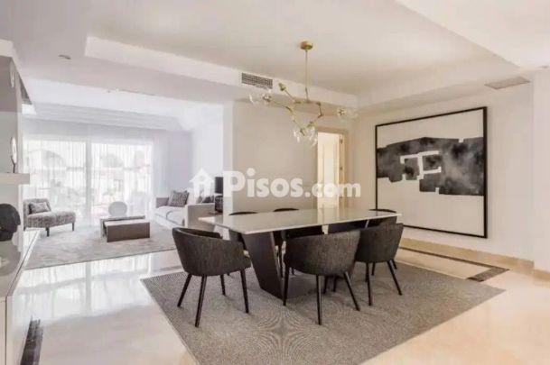 Piso en alquiler en Marbella - Photo 1