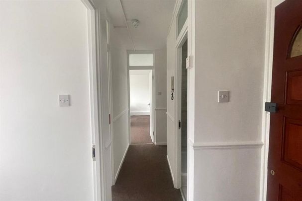 3 bedroom apartment to rent - Photo 1