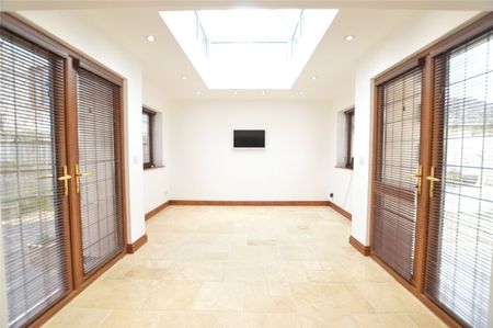 4 Bed Detached house To Rent - Photo 3