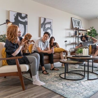 Windsor Park Plaza - Photo 3