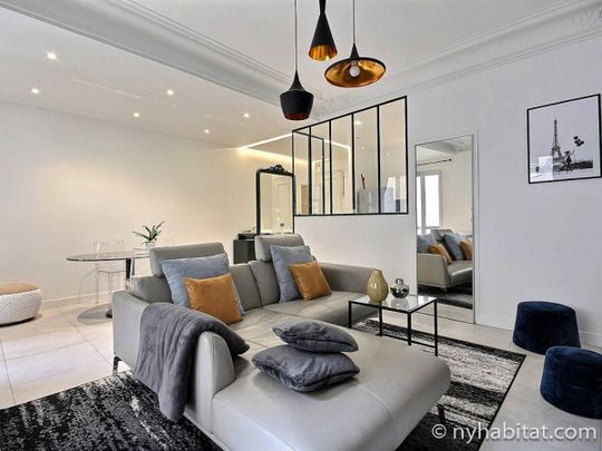 Logement à Paris, Location meublée - Photo 1