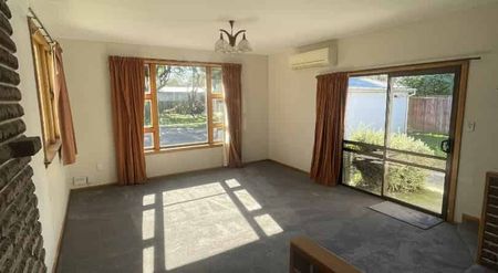 Spacious and well-appointed 3 Bedroom home - Photo 2