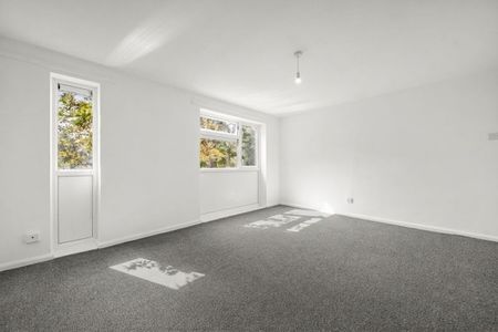 Uppingham, Skelmersdale - Photo 2