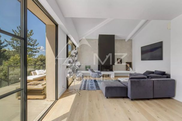 Valbonne - A pied du village - 4/5 chambres - Photo 1