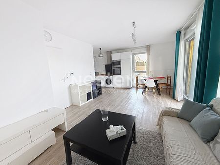 Appartement T3 avec 2 chambres Terrasse et Ascenseur et Grand Garage en MEUBLE - 69500 BRON - Photo 4