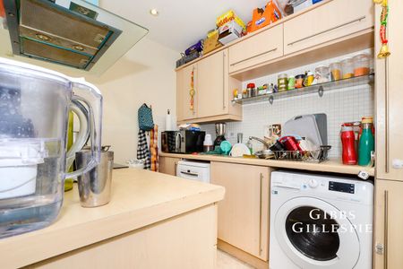 2 Bedroom Flat/Apartment to rent - Photo 2