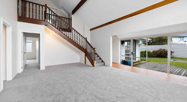 Spacious Family Home in Top Location - Photo 1