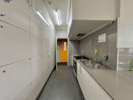 Forest Lodge - Photo 3