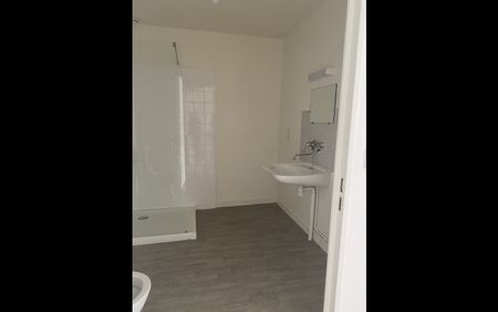 Location Maison Studio 35 m² Reuilly - Photo 5