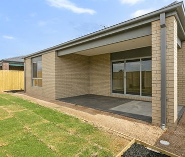 13 Huffnell Road, Deanside VIC 3336 - Photo 5