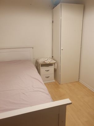 Byälvsvägen, Bagarmossen - Photo 1