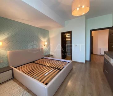 Apartament 3 camere 2 bai Piata Prahovei - Photo 5