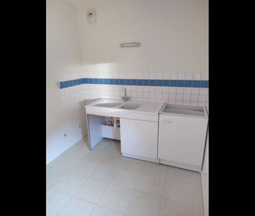 Location Appartement Studio 33 m² Issoudun - Photo 5