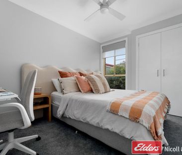 SPACIOUS FAMILY LIVING - Photo 5