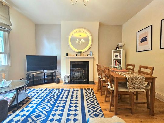 4 Bedroom Semi-Detached House, Dents Road, London - Photo 1