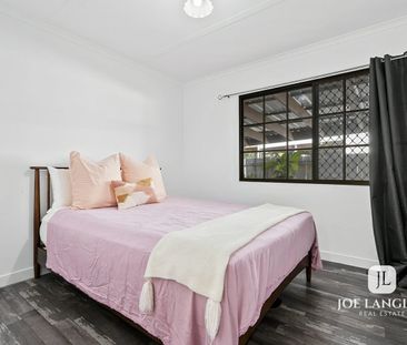 Perfect balance: Bush, Lake & Lifestyle! - Photo 3