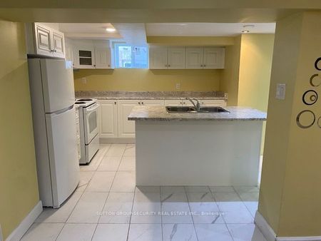 For Lease - 162 Donald Avenue Unit# Basement, Toronto, Ontario - Photo 5