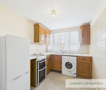 2 bedroom maisonette to rent - Photo 4