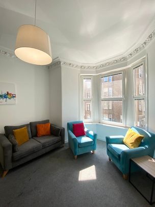 3 bedroom apartment to rent - Photo 1