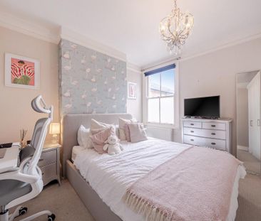 2 bedroom maisonette to rent - Photo 4