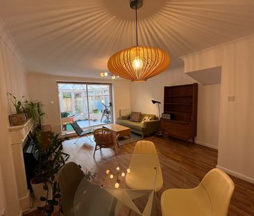 Room in a Shared House, John Ruskin Street, SE5 - Photo 2