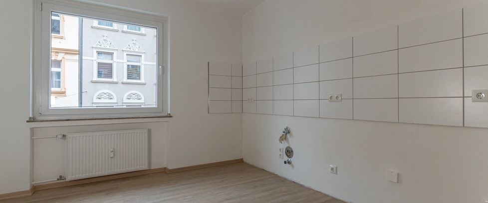 Schöne ca. 78m² große 3-Zimmer-Wohnung mit Balkon, Aufzug und hellem Tageslichtbad - Foto 1
