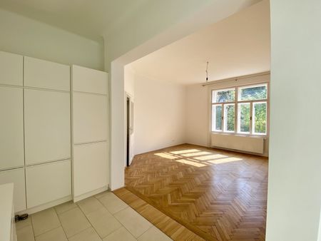 Elegante Vorstadt-Altbauvilla zur langfristigen Vermietung in Grünruhelage - Photo 2