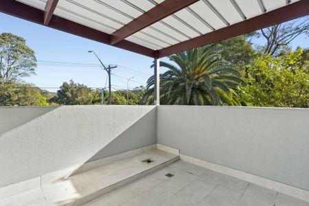 North Manly, 2/532 Pittwater Road - Photo 3