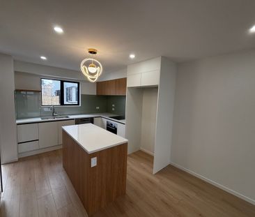 Brand New - Get In Quick! - Photo 6